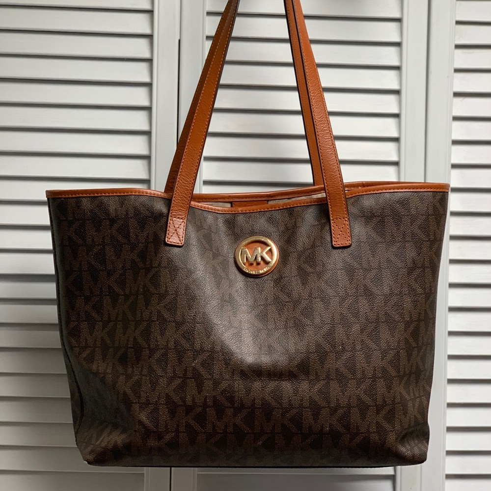 Michael Kors Tote